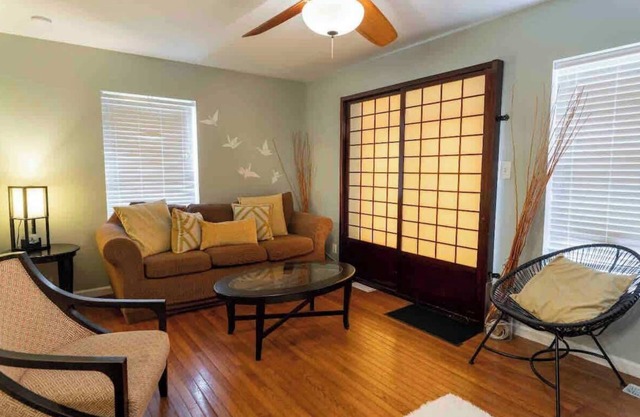 Relax & have fun in this Columbia 3 level townhome