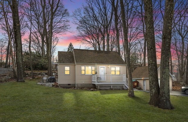 Relaxing getaway near the largest lake in NJ