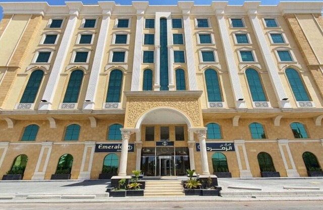 Relaxing Jeddah Home with WiFi