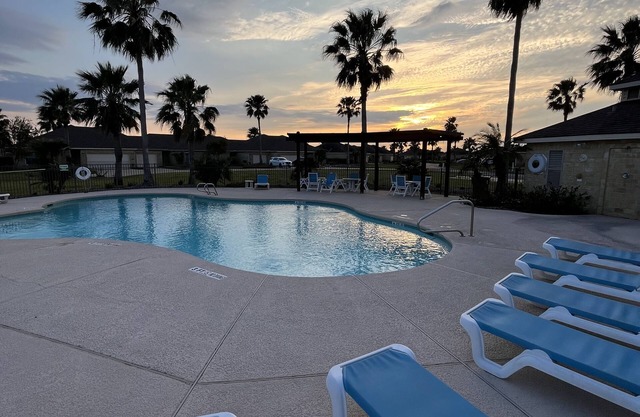 Relaxing Villa - 15 mins from South Padre Island