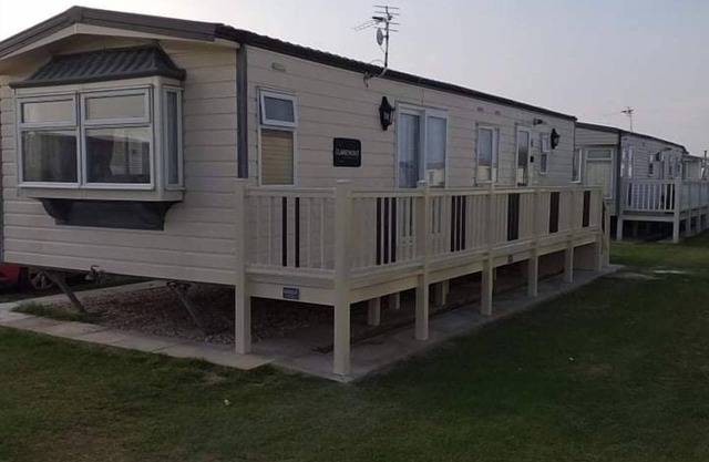 Remarkable 2-Bed Caravan in Ingoldmells