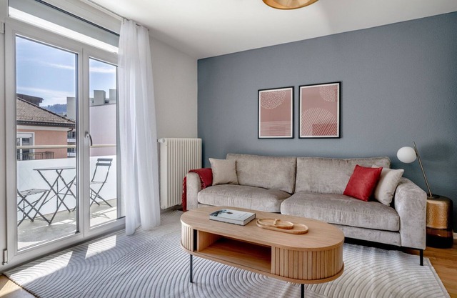 Remarkable Wiedikon 2BR w/Private W/D, near Market, by Blueground