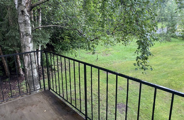 Remodeled 1 bed apt near airport in quiet neighborhood, unit 2