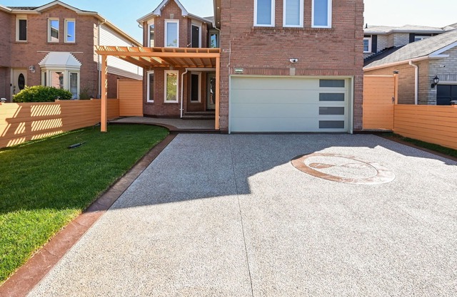 Remodelled Luxury Dream Home !