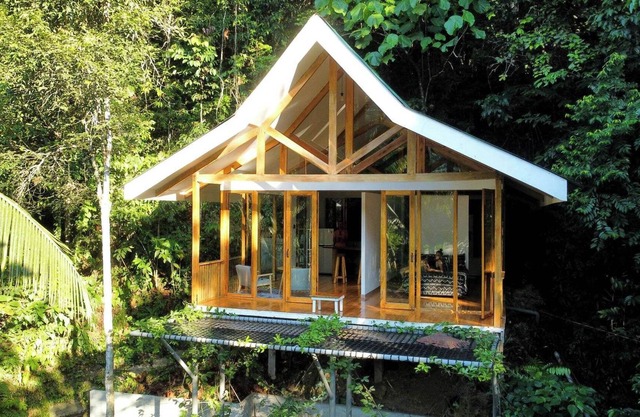Remote/Secluded Home near Secret Blue Lagoon with Motorcycle and private Gazzibo