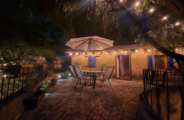Remus: Your Rooftop Refuge in Val'Quirico
