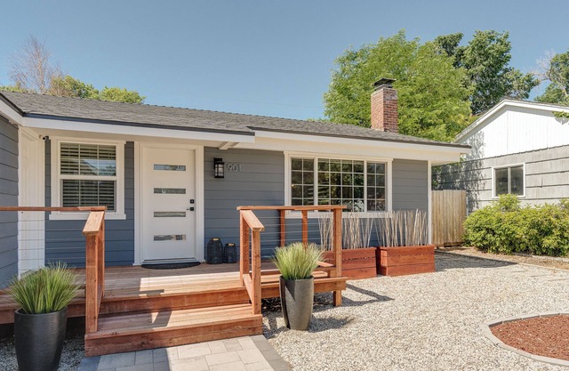 Reno Retreat – 3 BR/2 BA House – Kayaks