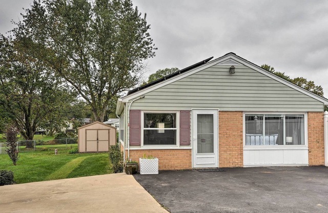 Renovated Apt ~ 20 Miles to Baltimore & DC!