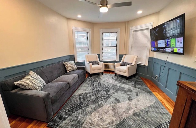 Renovated Brighton Boston Condo w/Parking close to BU/BC/Harvard