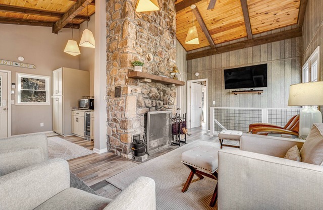 Renovated ski chalet with dual decks, firepit, grill, fireplace, & views