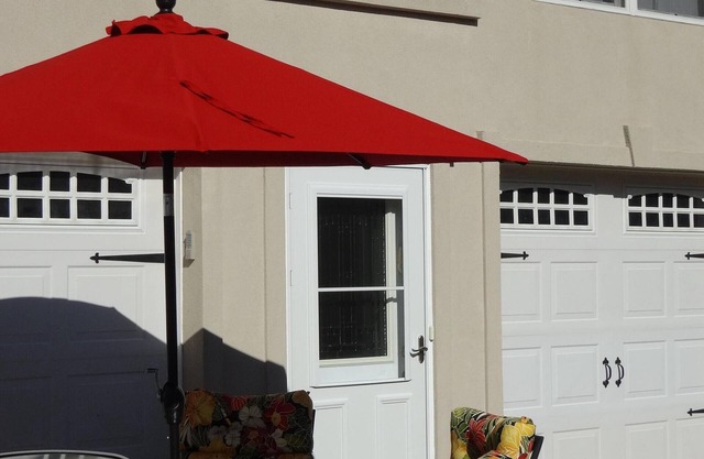 Renovated Two Bedroom Carriage House in Bradley Beach