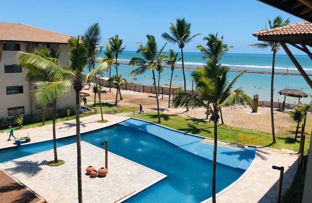 Rent Flat La Fleur Polinesia, best stretch of Muro Alto beach.