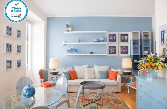 RENT4REST LISBON DOWNTOWN DESIGNER'S APARTMENT