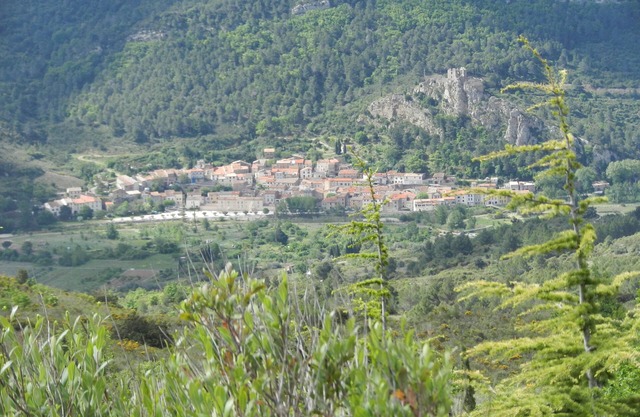 RENTAL PADERN CORBIERES CATHARE AUDE VERDOUBLE CUCUGNAN MER