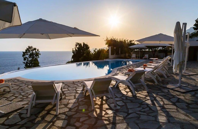 Rentals in Italy | Villa Desideria with private pool sea view air conditioning