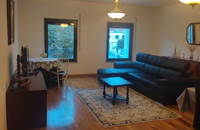 Renting 2 bedrooms in the West