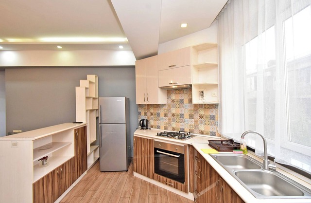 RentInnYerevan apartments with two bedrooms on Chaykovski street 34