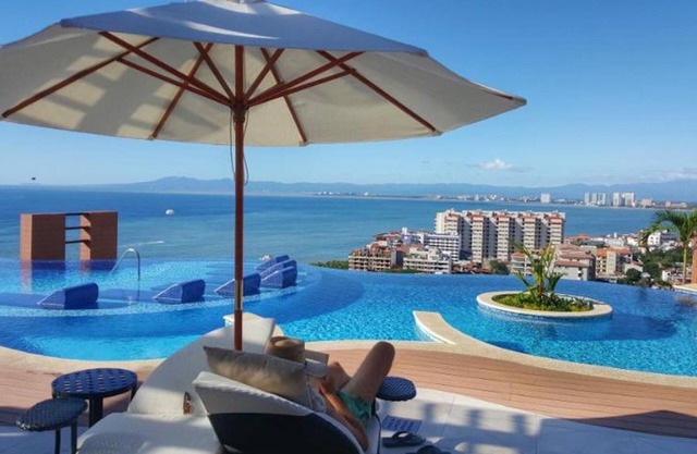 Residences by Pinnacle, 220 Pulpito, Puerto Vallarta, Zona Romantico