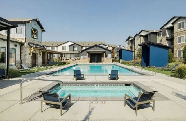 Resort Like Amenities in American Fork |King bed | 2 Queen beds |Fast WiFi | Sleeps 7