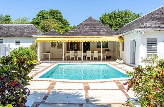 Retreat Villa Luxury villa