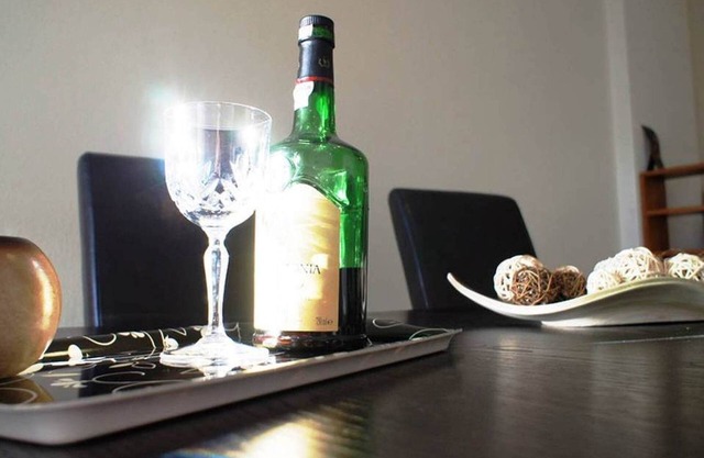 . Rev Central-view Douro - 2 car garage