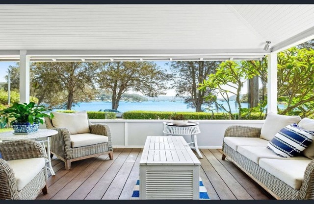 'Reverie at Killcare' by Accom Holidays