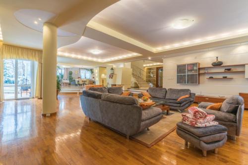 Rezydencja Marjo z basenem