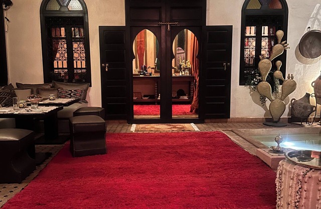 Riad brillant home in Marrakech medina, near the famous Jemaa el fna place