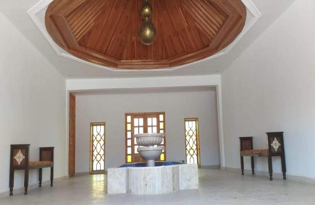Riad Tin Hinane