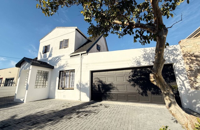 Rihla Residences - Delightful 4-bedroom house in Cape Town
