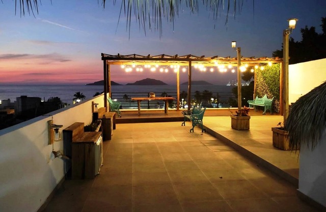 RINCON DE LIZ - Vista al mar y alberca.