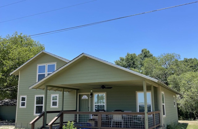 Rio Verde - Cozy Cottage on the Frio River