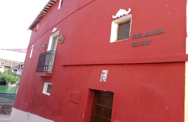 Riojania Slow - Studio with Balcony