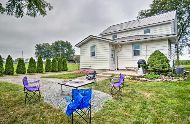 Rise and Shine Farm in Goshen with BBQ and Fire Pit!