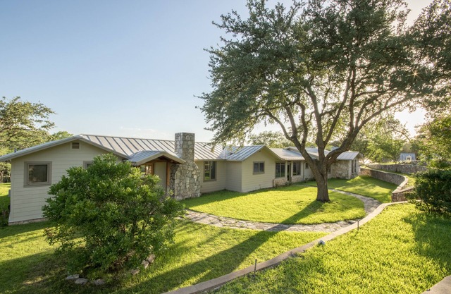River front, family compound in the heart of Hunt, TX