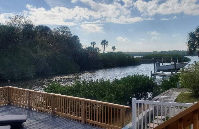 River Garden Charm on the Alafia