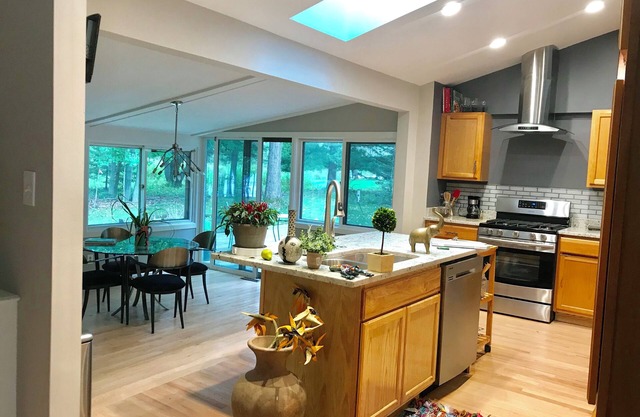 River House Retreats - Nature meets Technology