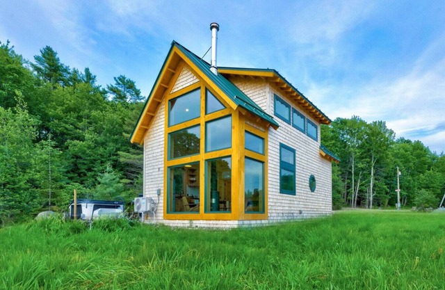 River Views | Private Hot Tub | The Willow Cabin