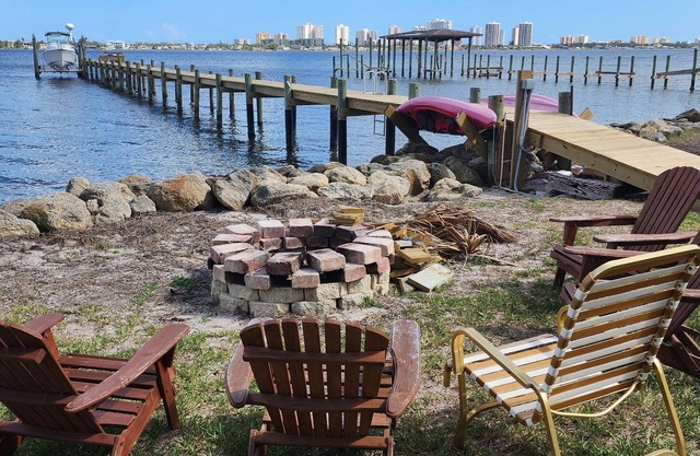 Riverfront Oasis - Family Friendly