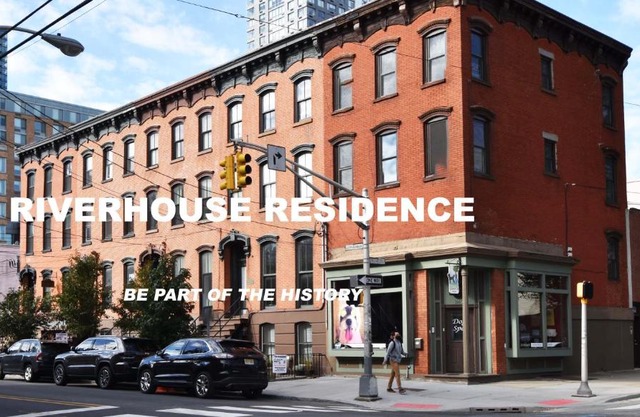 Riverhouse Extended Stay Apartment