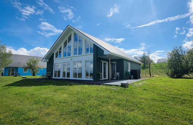 Riverrun Holiday Homes No 15 by Interhome