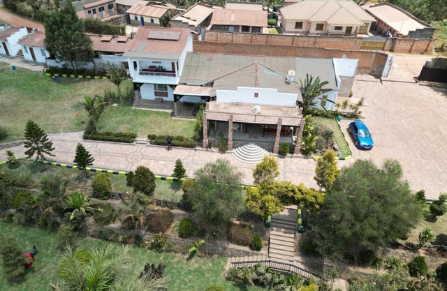 Riverside Resort Hotel Kabale