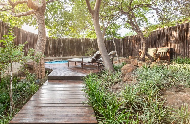 Riverstone Lodge