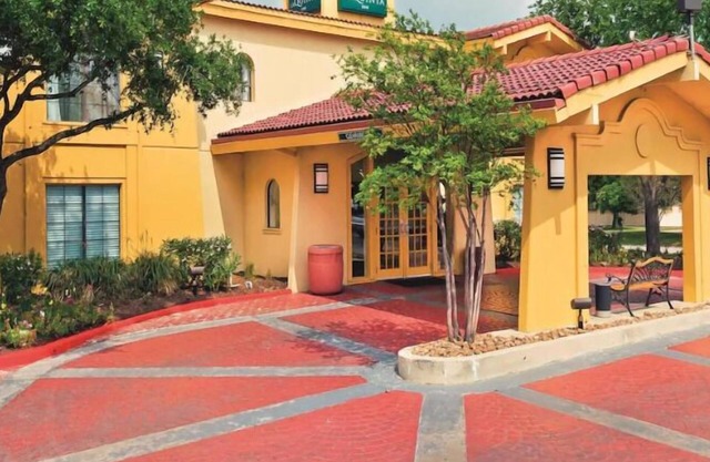 Rodeway Inn
