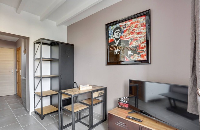 Roissy Appartements - F1 Luxe