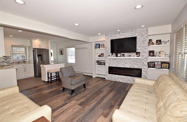 Romance Vacation Sweet Home