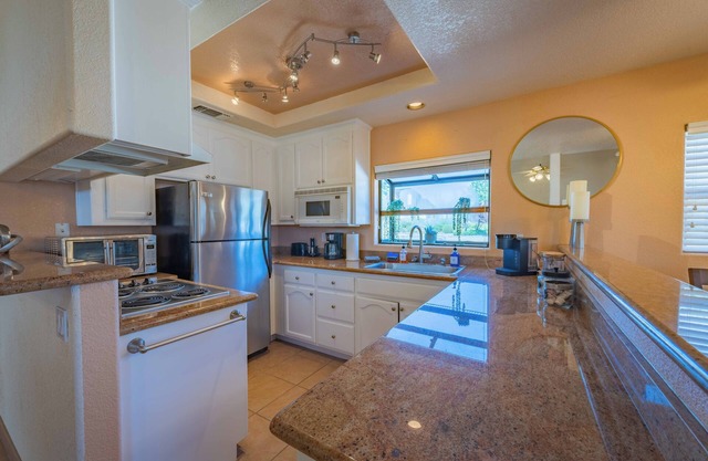 Romantic 1BR suite at Winery w/Views!