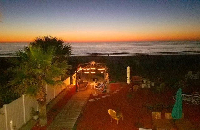 Romantic Beachfront getaway