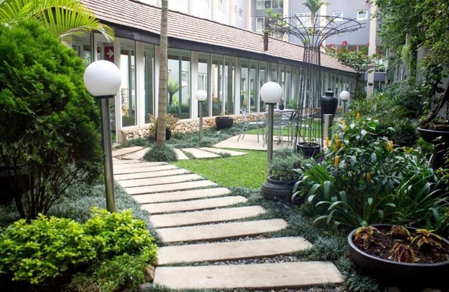 Romantic driveway lodge. 30 minutes drive from Nairobi city centre
