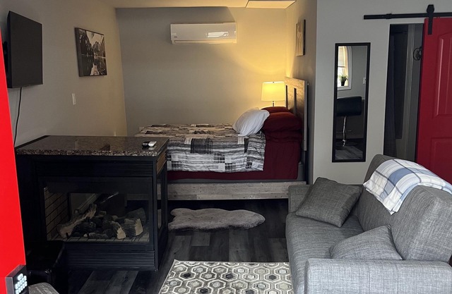 Romantic guest house in the heart of Niagara wineries